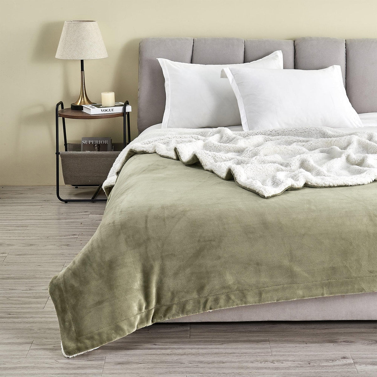 Kinsley Velvet Plush + Sherpa Reversible Blanket