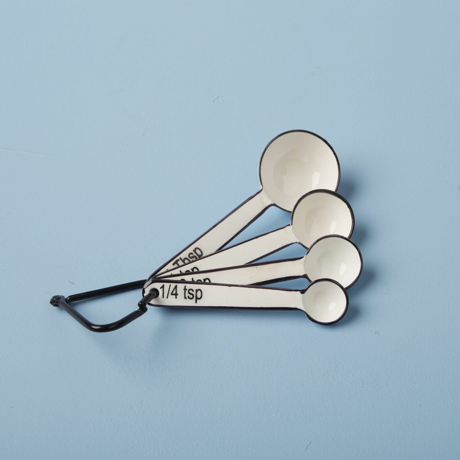 Hani black and white enamel measuring spoons