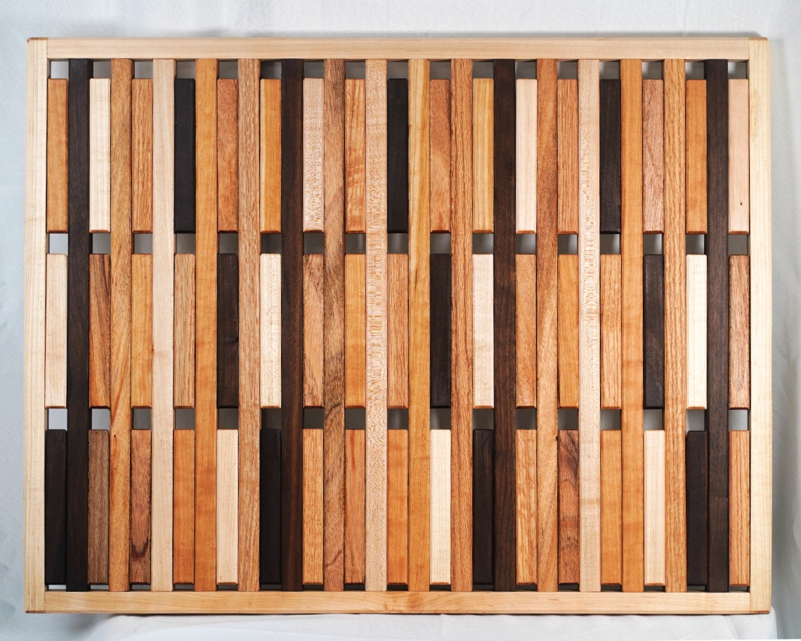 The Original Magnetic Hook Rack (5-Wood Version)