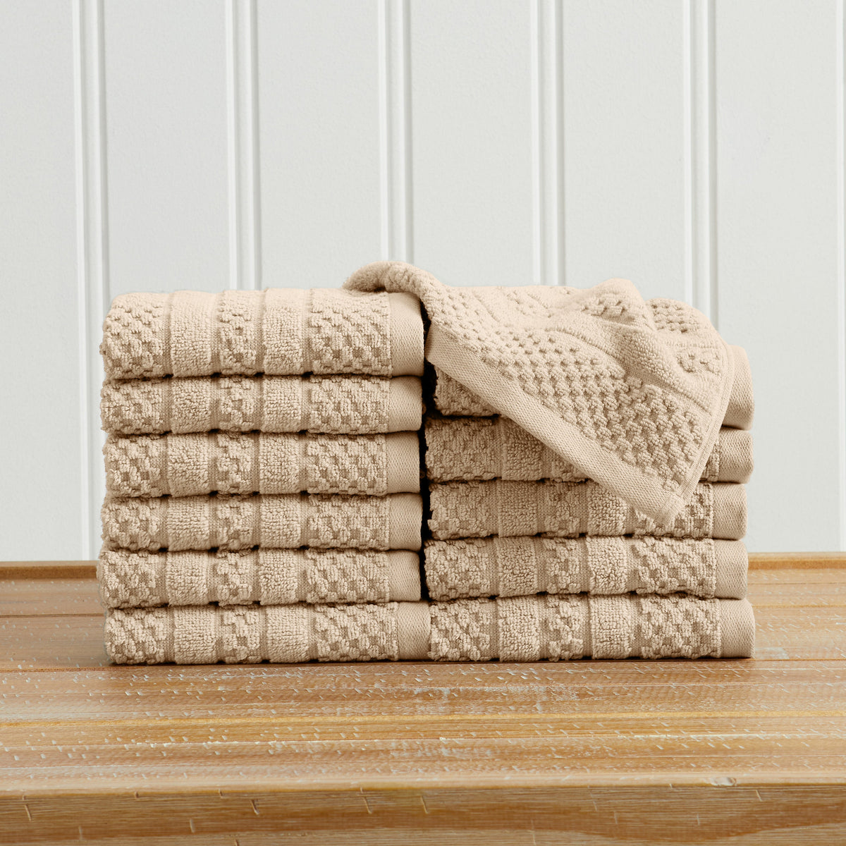 Giuliana Cotton Checkered Jacquard Towel Collection