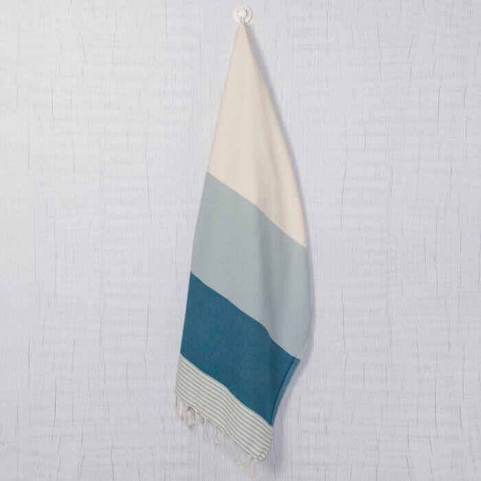 Multi-Color Turkish Cotton Towel – 39 × 70 in