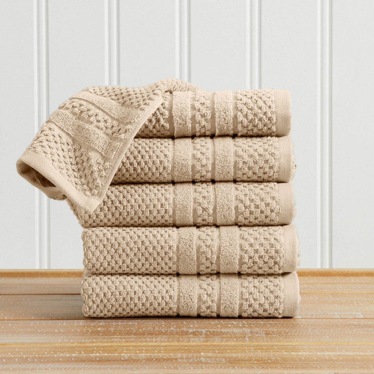 Giuliana Cotton Checkered Jacquard Towel Collection