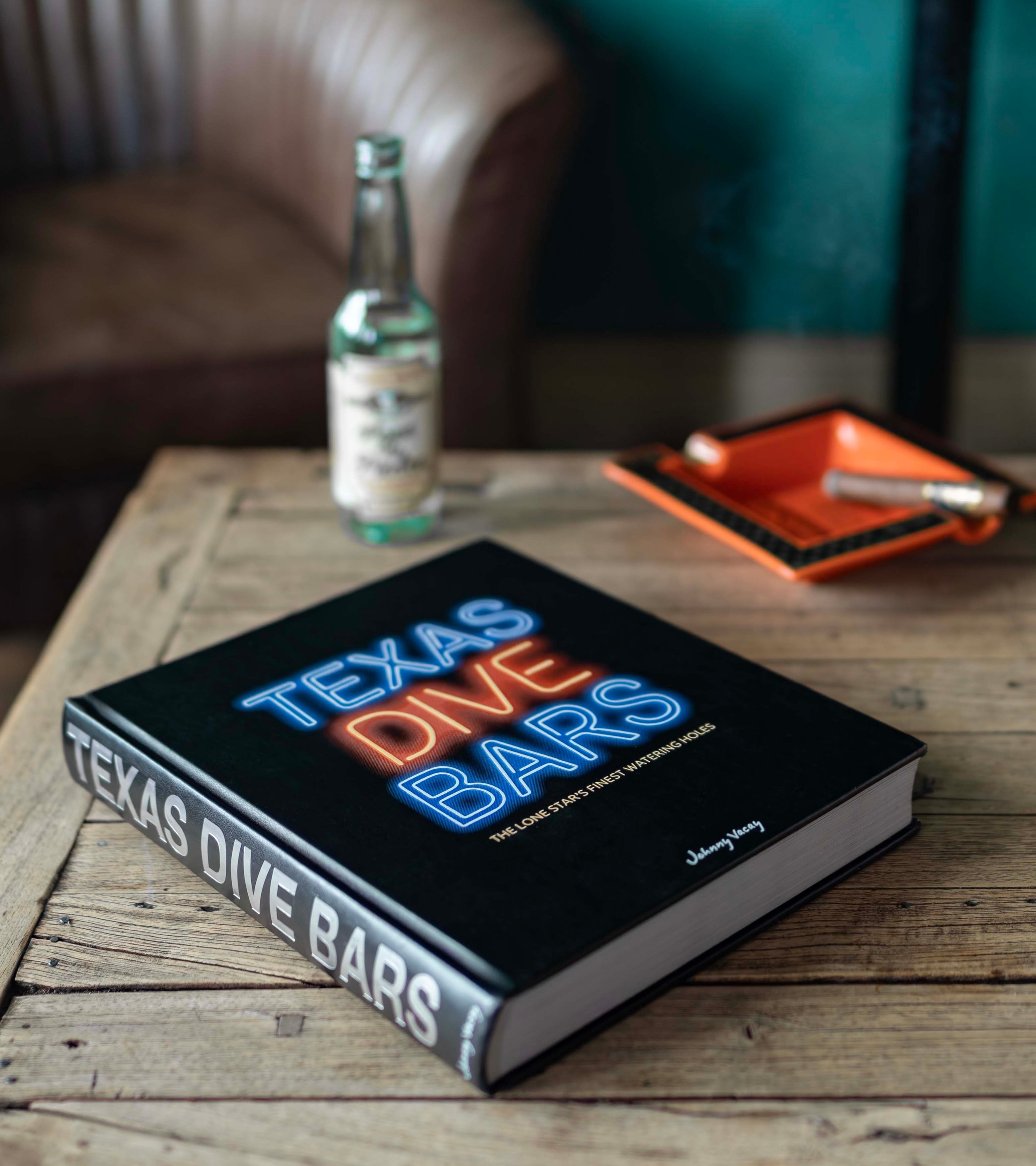 Texas Dive Bars coffee table book