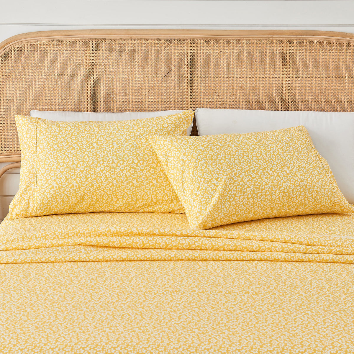 Delia Watercolor Floral Sheet Set