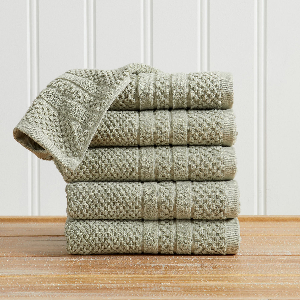 Giuliana Cotton Checkered Jacquard Towel Collection