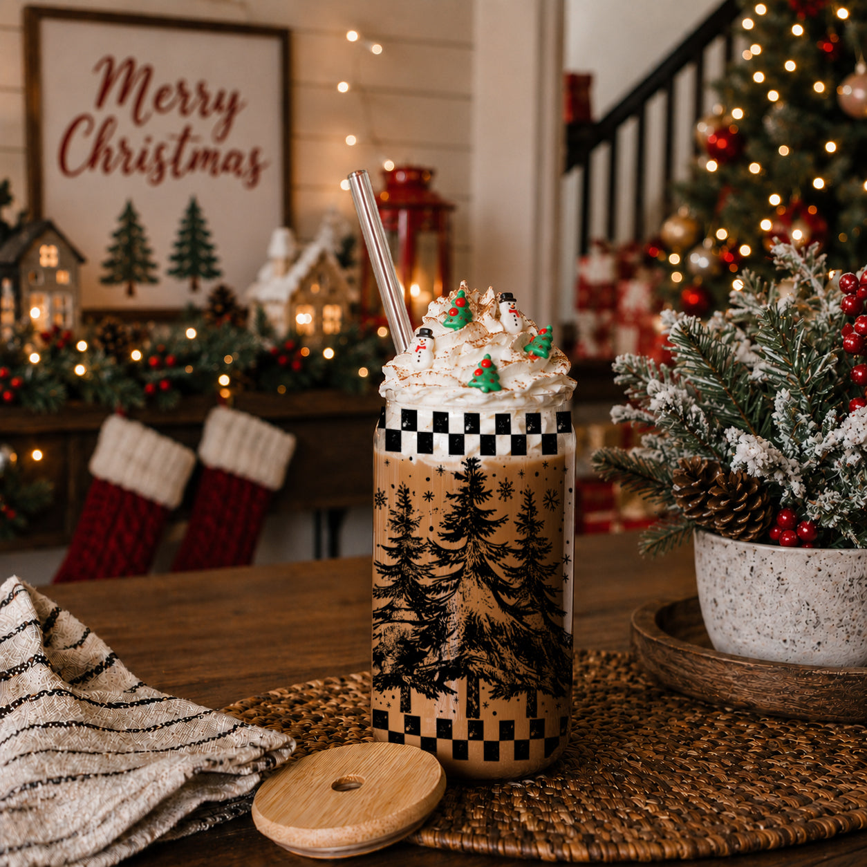 Retro Christmas Tree 17oz