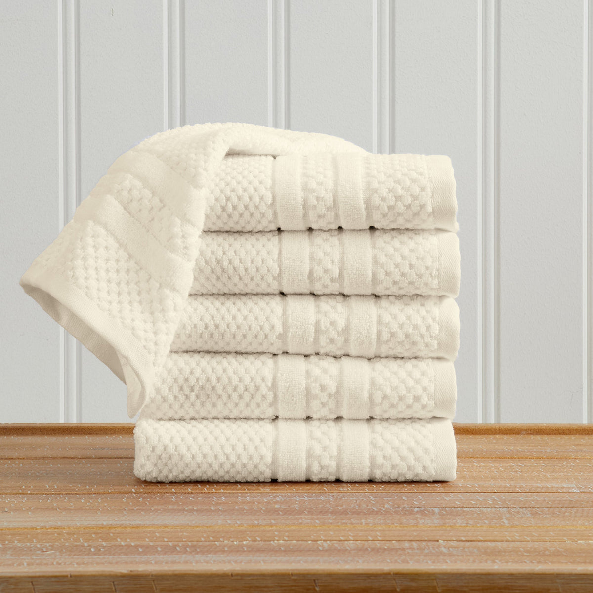 Giuliana Cotton Checkered Jacquard Towel Collection