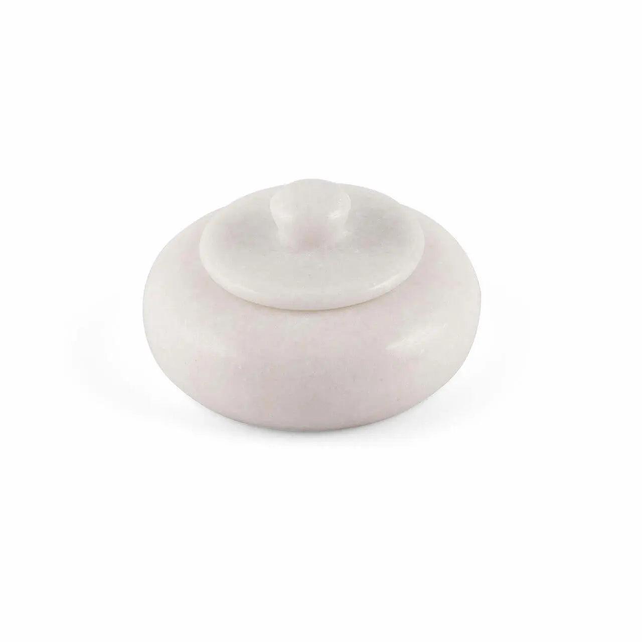 Salero marble salt cellar