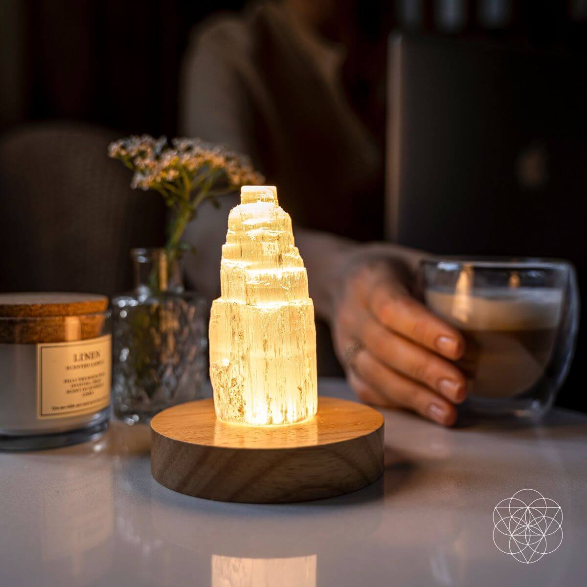 Natural selenite lamp product view