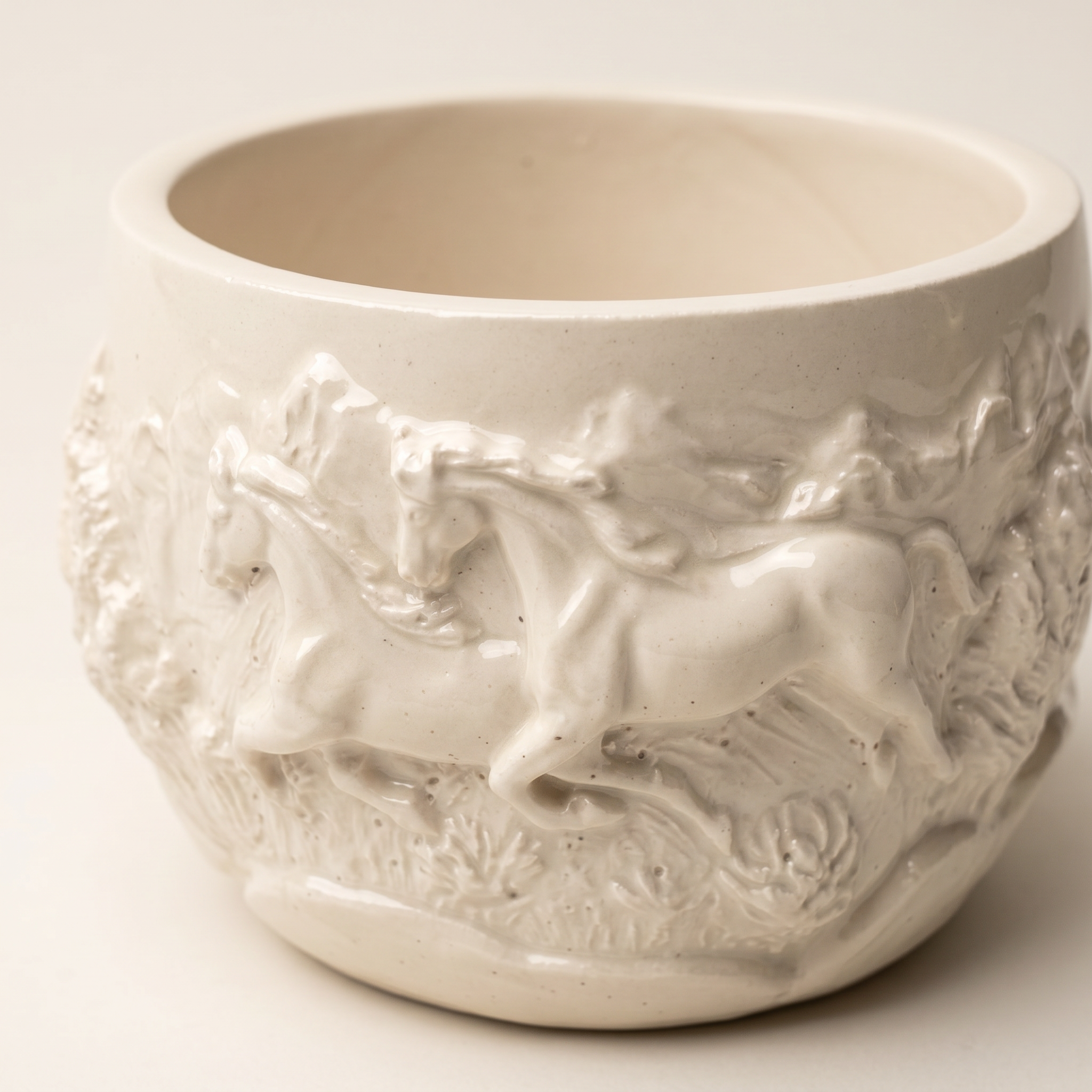 Mustang Relief Planter