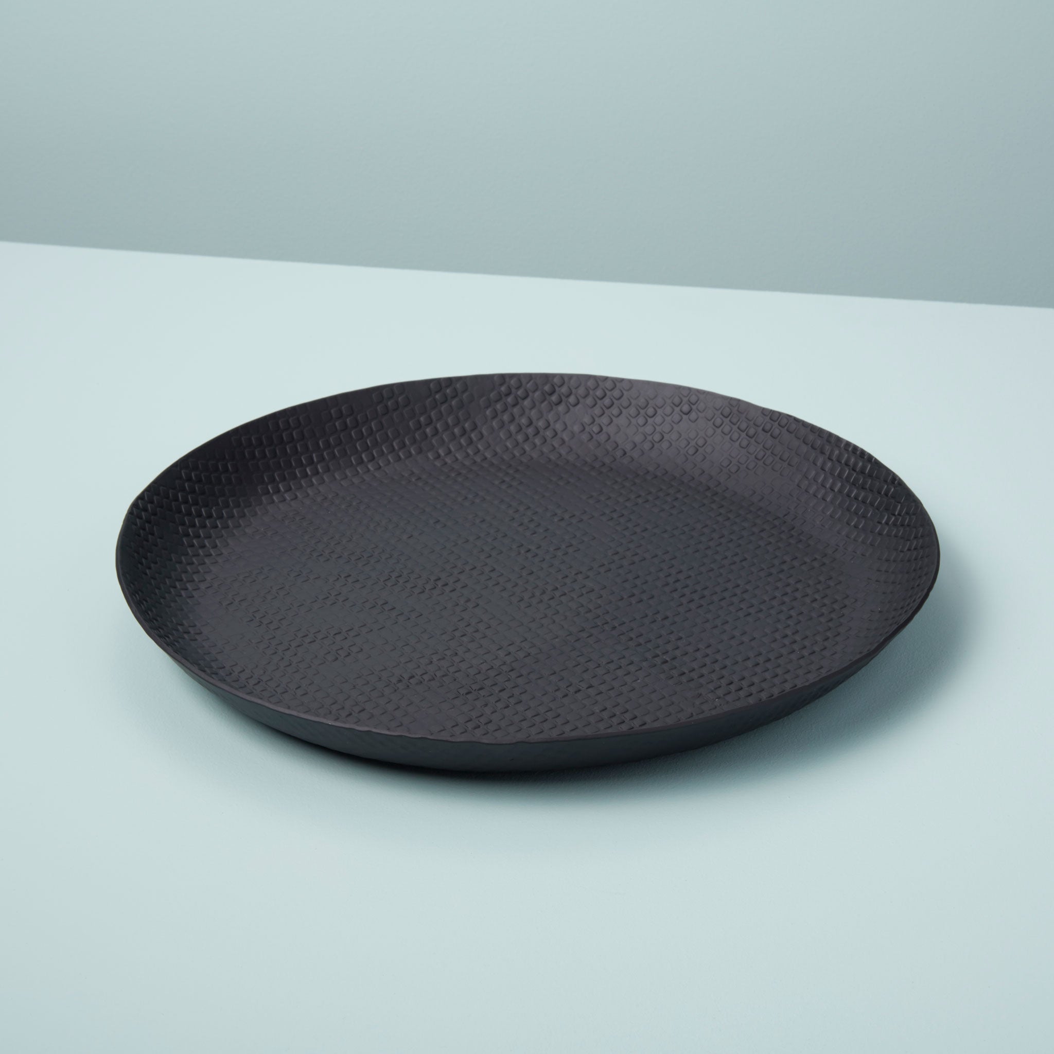Gwyneth black aluminum serving tray