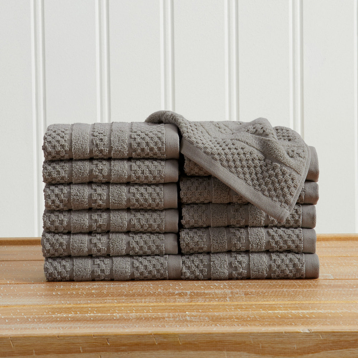 Giuliana Cotton Checkered Jacquard Towel Collection