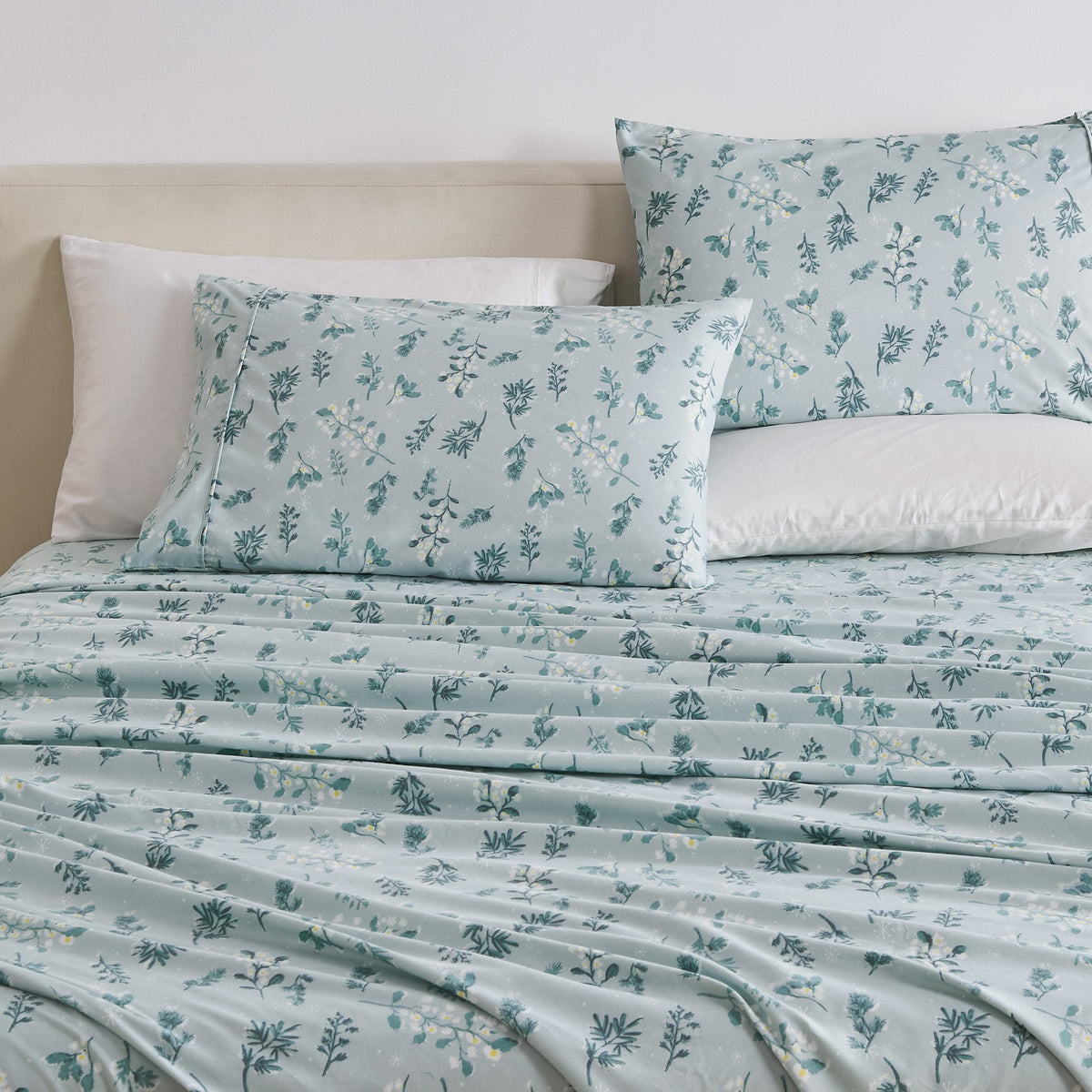 Delia Watercolor Floral Sheet Set